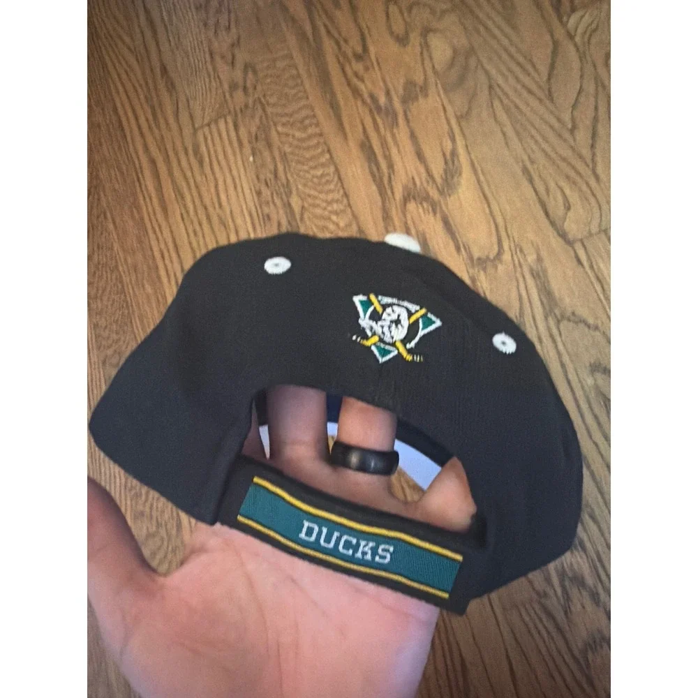 Vintage Mighty Ducks NHL Hat Drew Pearson Black Adjustable Strapback Cap Mens